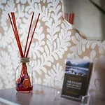 Glen Wynne - Free Off-site Health Club Access With Pool, Sauna, Steam & Gym Short 5 Minute Drive Away Pensjonat