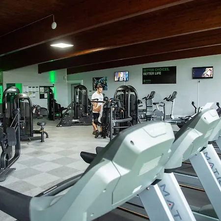 Glen Wynne - Free Off-site Health Club Access With Pool, Sauna, Steam & Gym Gasthuis