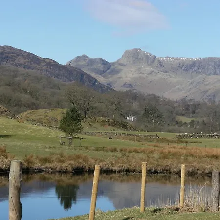 Glen Wynne - Free Off-site Health Club Access With Pool, Sauna, Steam & Gym Short 5 Minute Drive Away Windermere