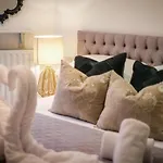 Glen Wynne - Free Off-site Health Club Access With Pool, Sauna, Steam & Gym Short 5 Minute Drive Away Гостевой дом