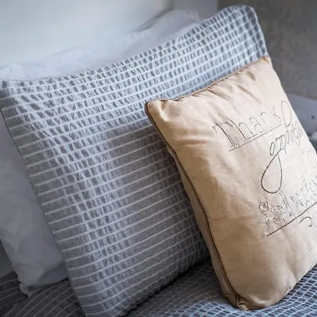 Glen Wynne - Free Off-site Health Club Access With Pool, Sauna, Steam & Gym Short 5 Minute Drive Away Konukevi