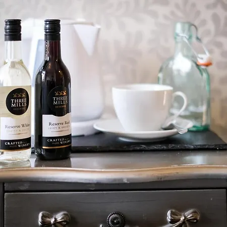 Konukevi Glen Wynne - Free Off-site Health Club Access With Pool, Sauna, Steam & Gym Short 5 Minute Drive Away 4*