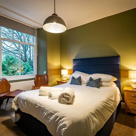 Konukevi Glen Wynne - Free Off-site Health Club Access With Pool, Sauna, Steam & Gym Short 5 Minute Drive Away