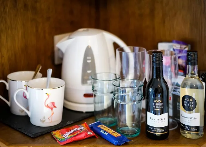 Penzion Glen Wynne - Free Off-site Health Club Access With Pool, Sauna, Steam & Gym Short 5 Minute Drive Away 4*